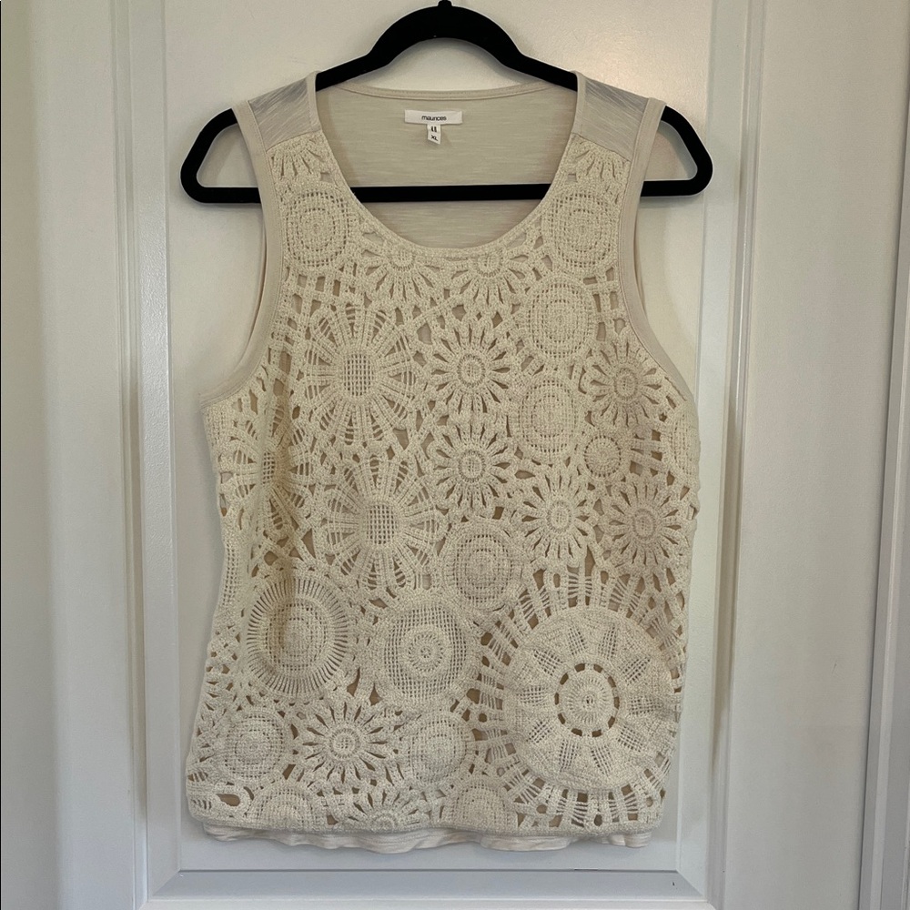 Maurice’s cream lace front tank top size xl